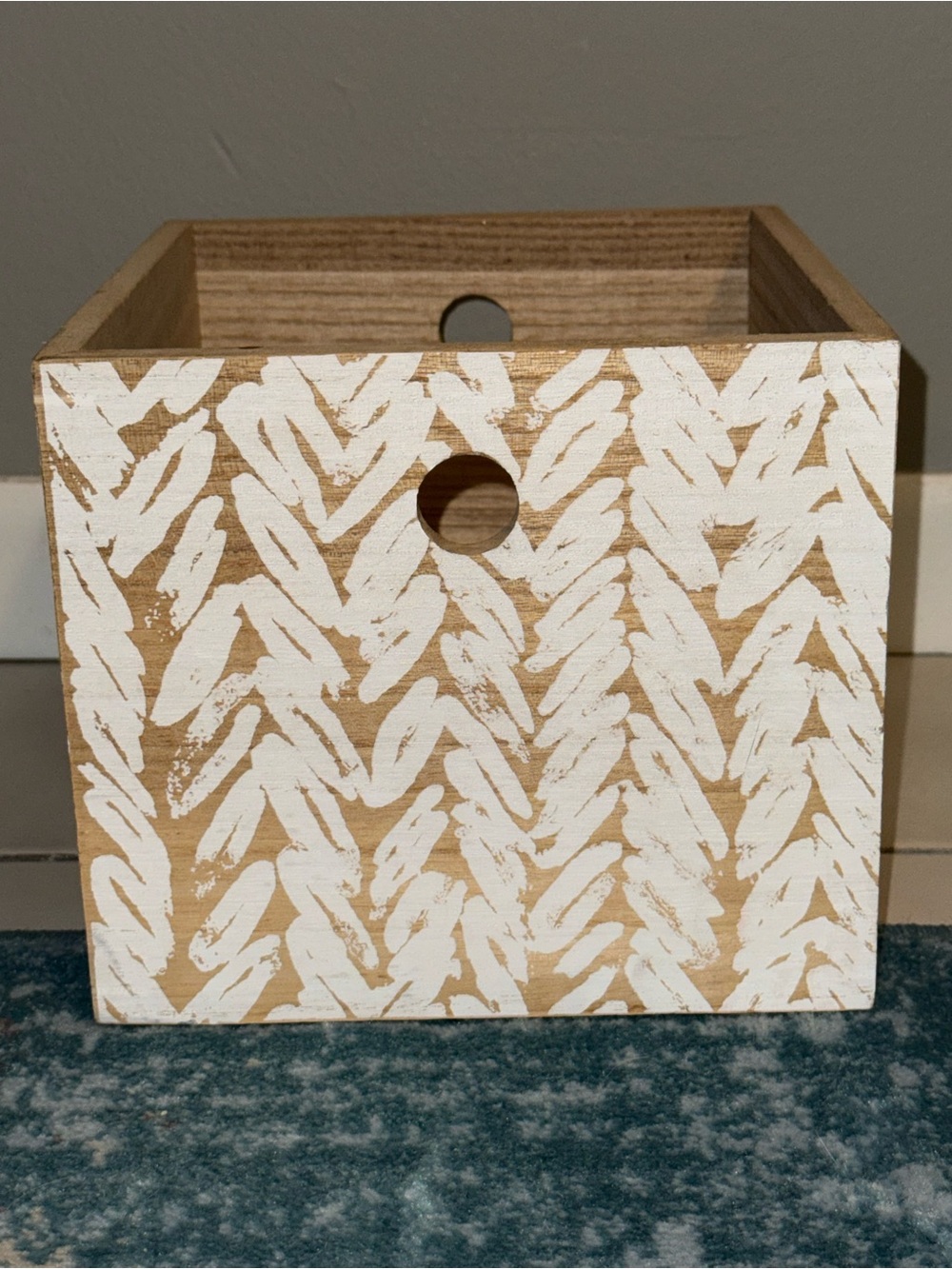 Wood square storage box